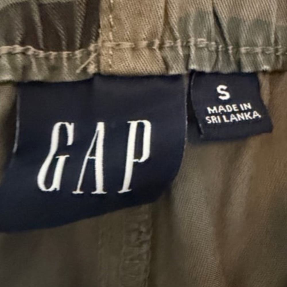 GAP Camo Drawstring Cargo Pants Size S - Picture 3 of 4